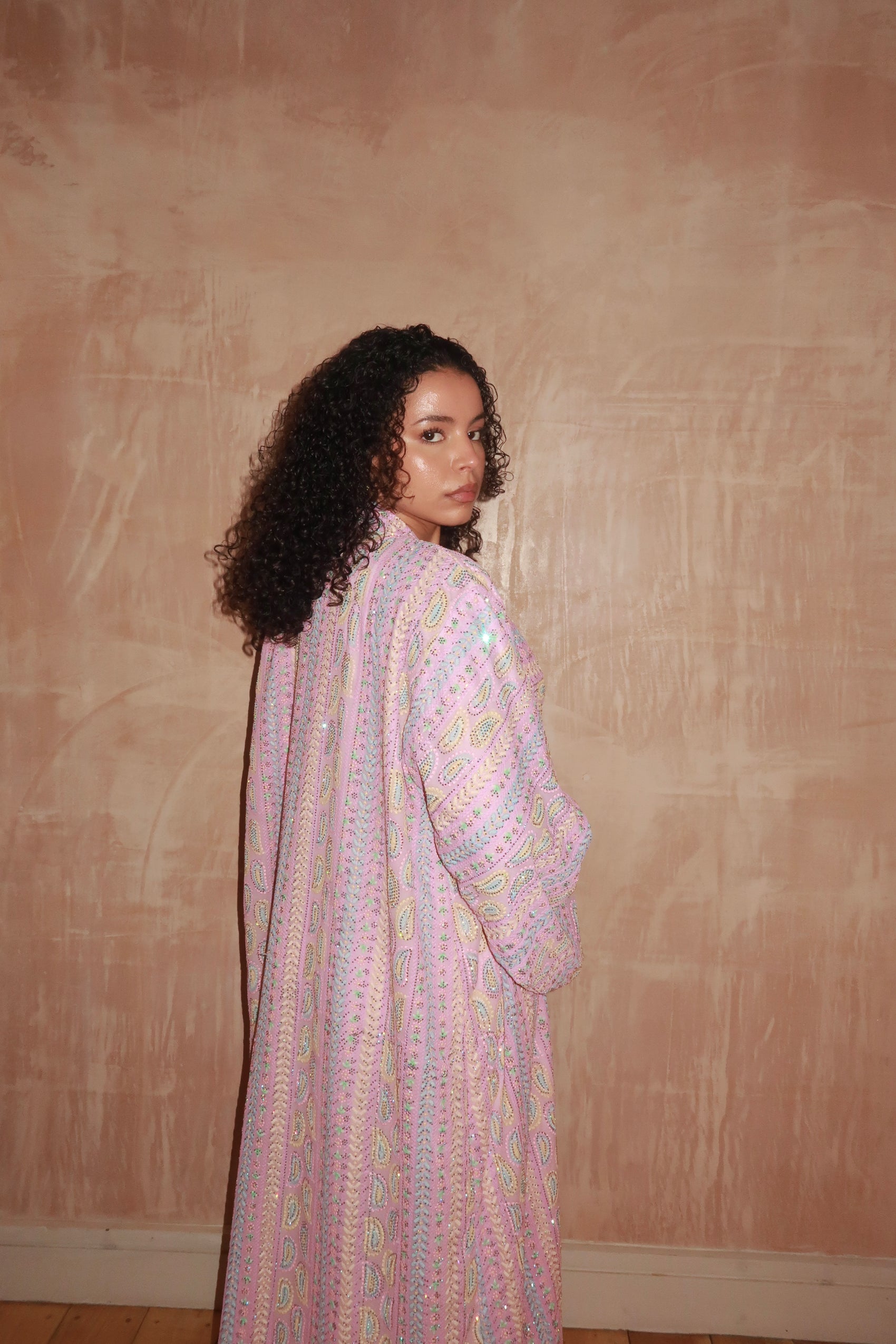 Pink Paisley Abaya