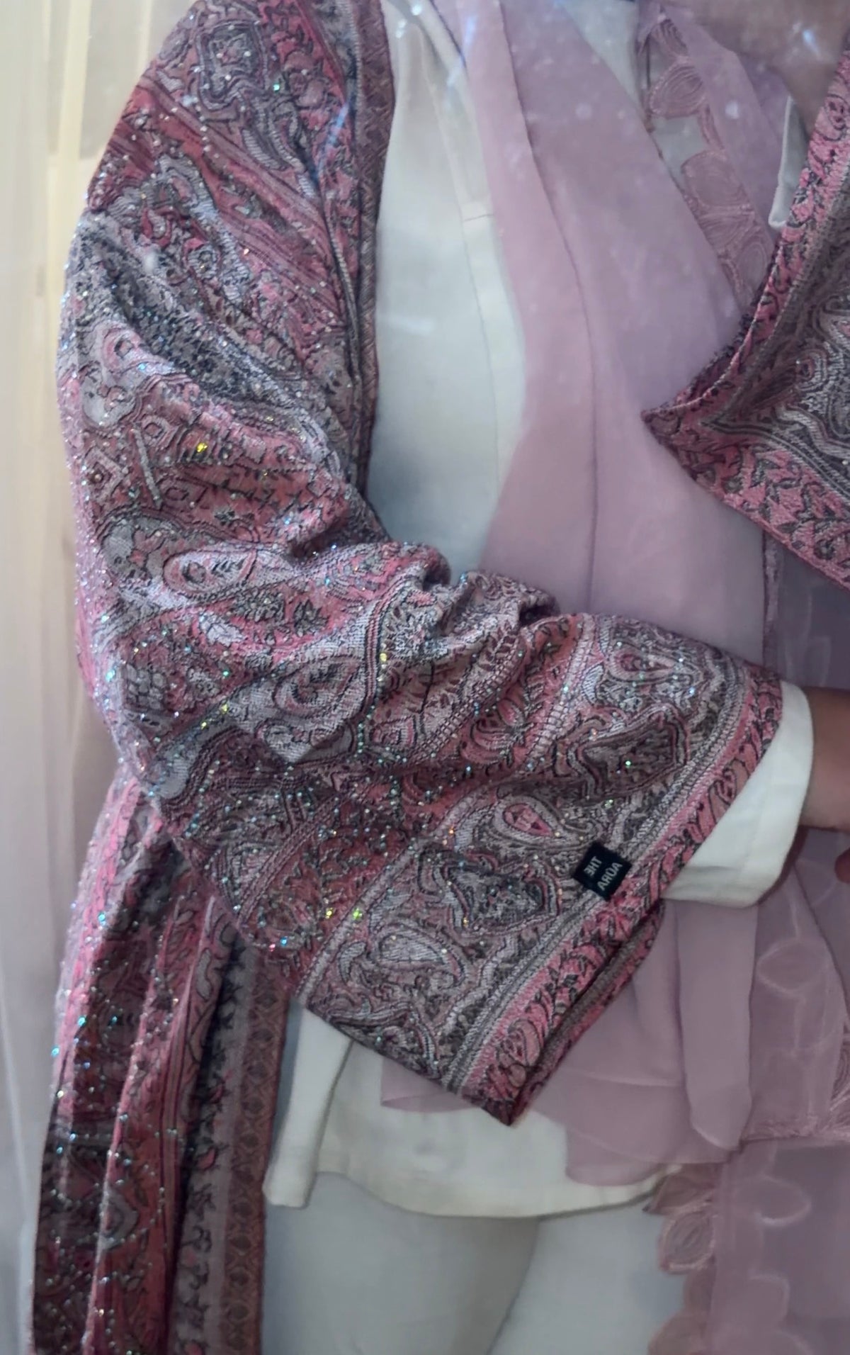 Red White Abaya